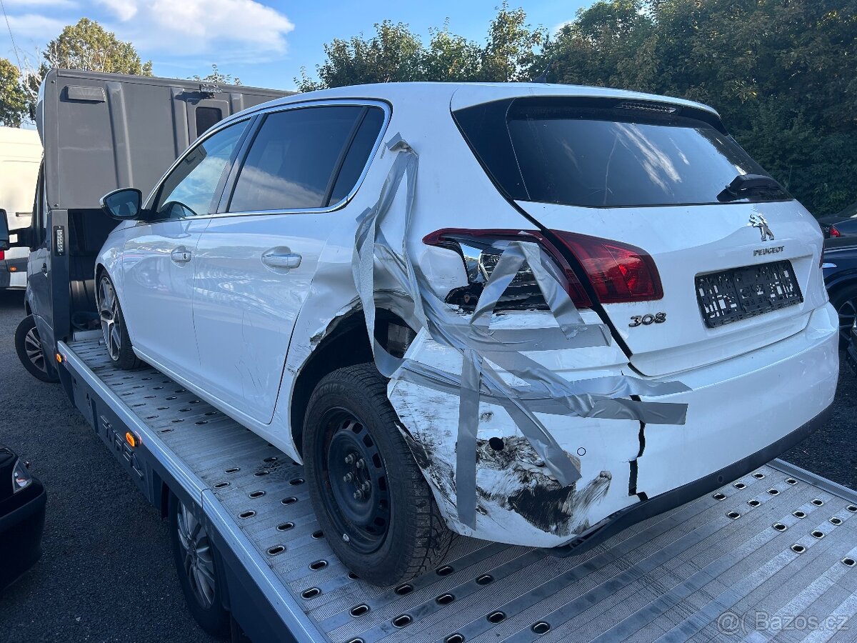 Peugeot 308 1,6Turbo Allure - 4