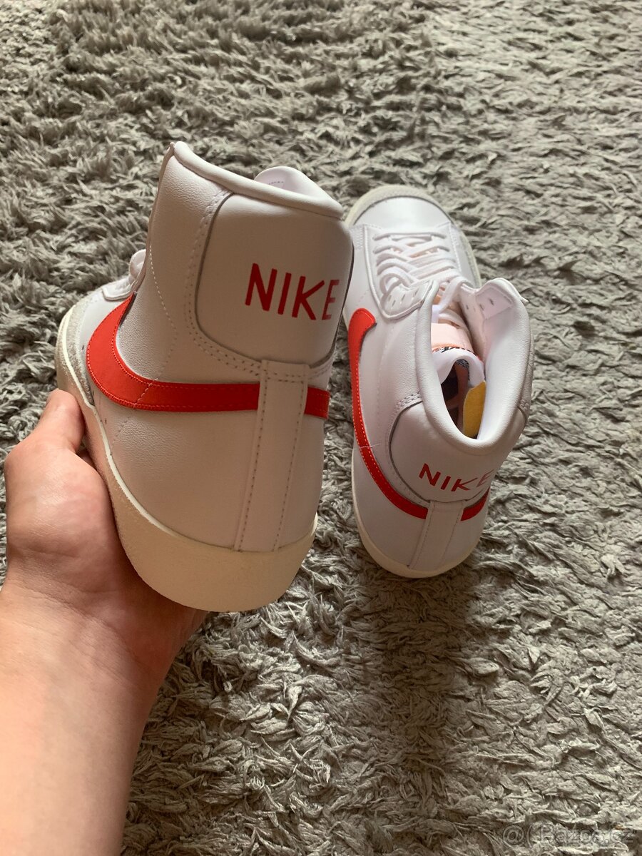 Nike Blazer Habanero Red - 4