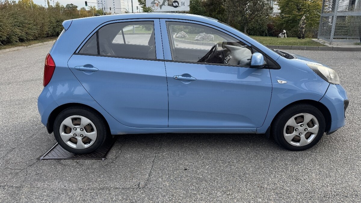 Kia Picanto 1.0i - 4