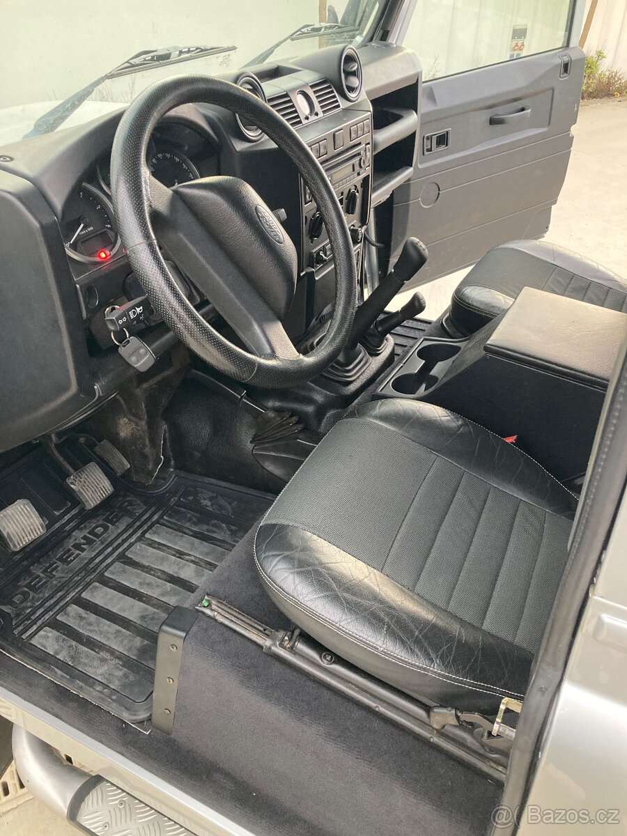 Land rover Defender 2008