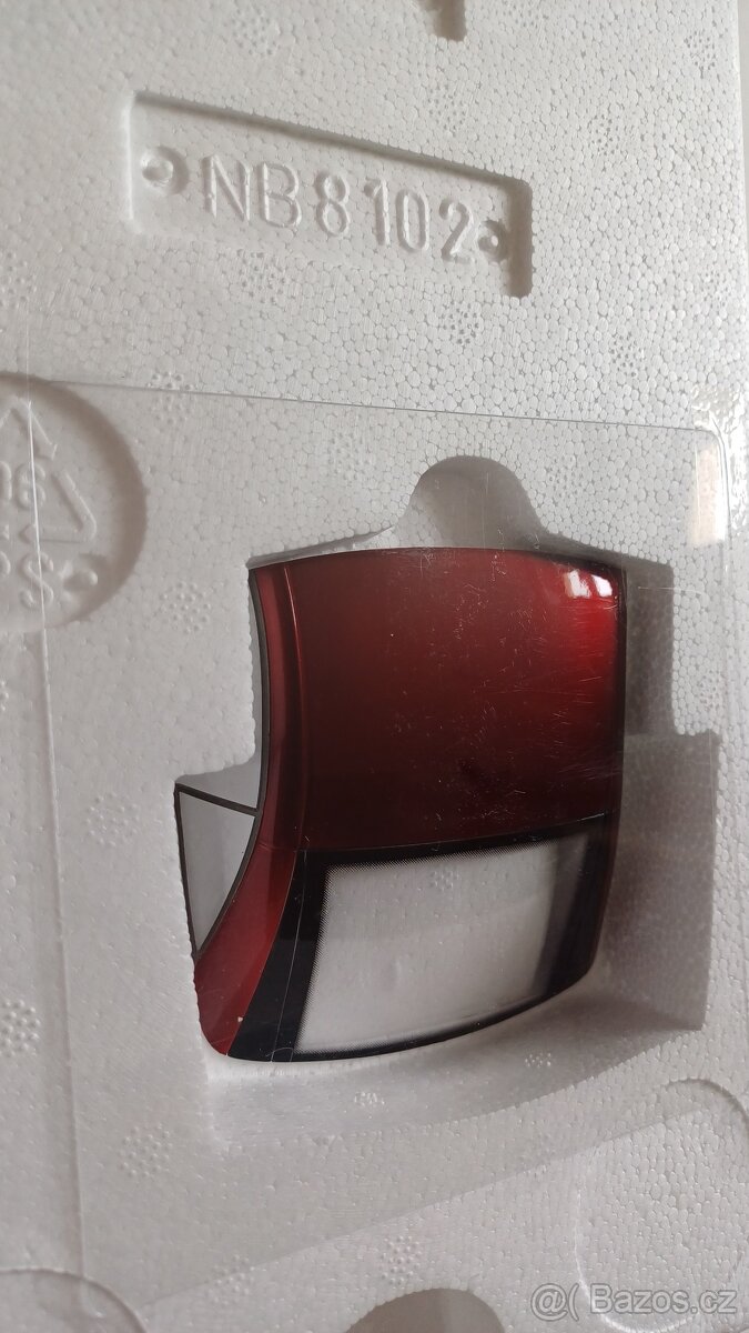 Norev 1/18 Mercedes SL 500 2003 limit 300 ks - 4