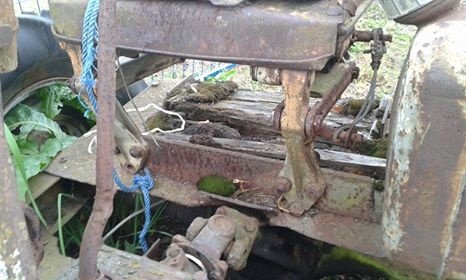 malotraktor kryt na stabilní motor, knihy myslivost, romány - 4
