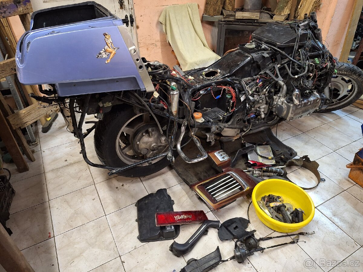 Honda Goldwing 1500 GL 1500 díly - 4