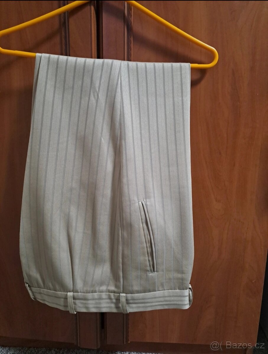 Pánský oblek - 4