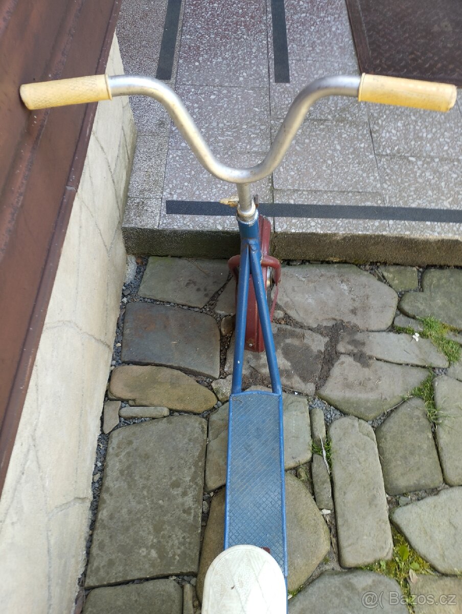 Retro východoněmecká koloběžka - 4