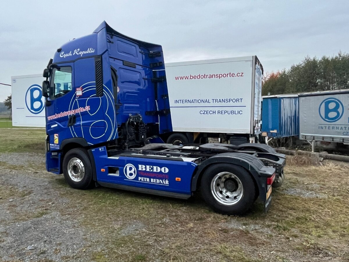 Renault T 520 4x2 - 4