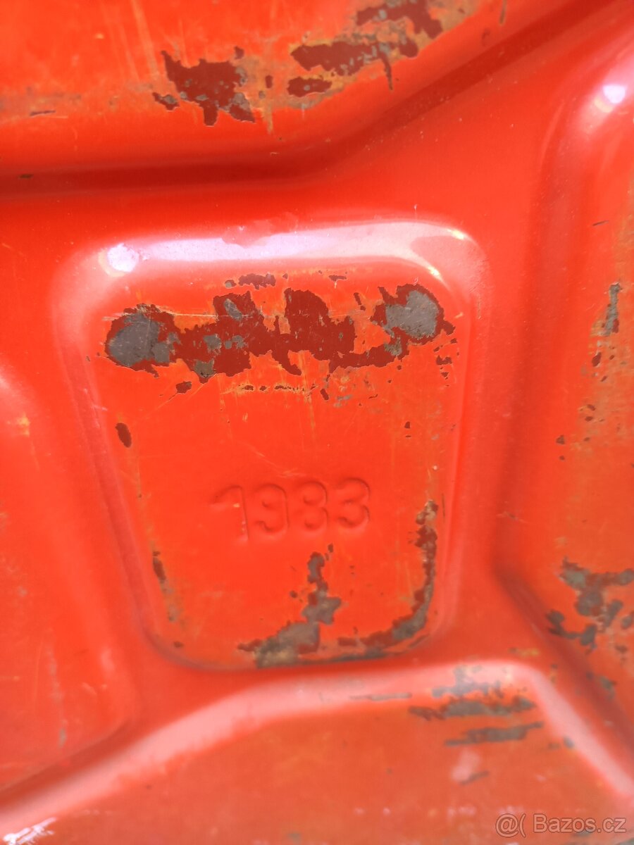 Kanystr plechový - 4