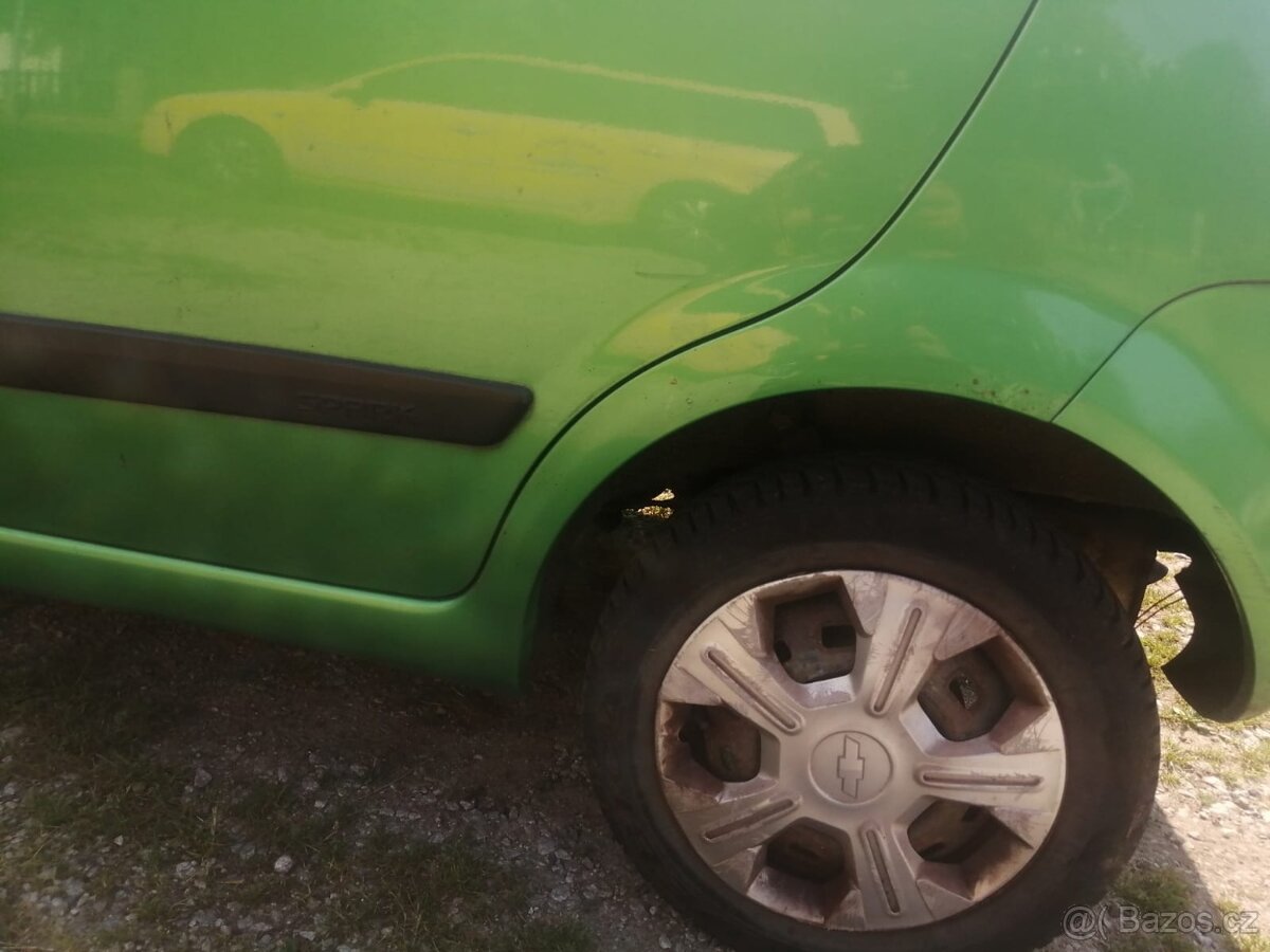 Chevrolet Spark - 4