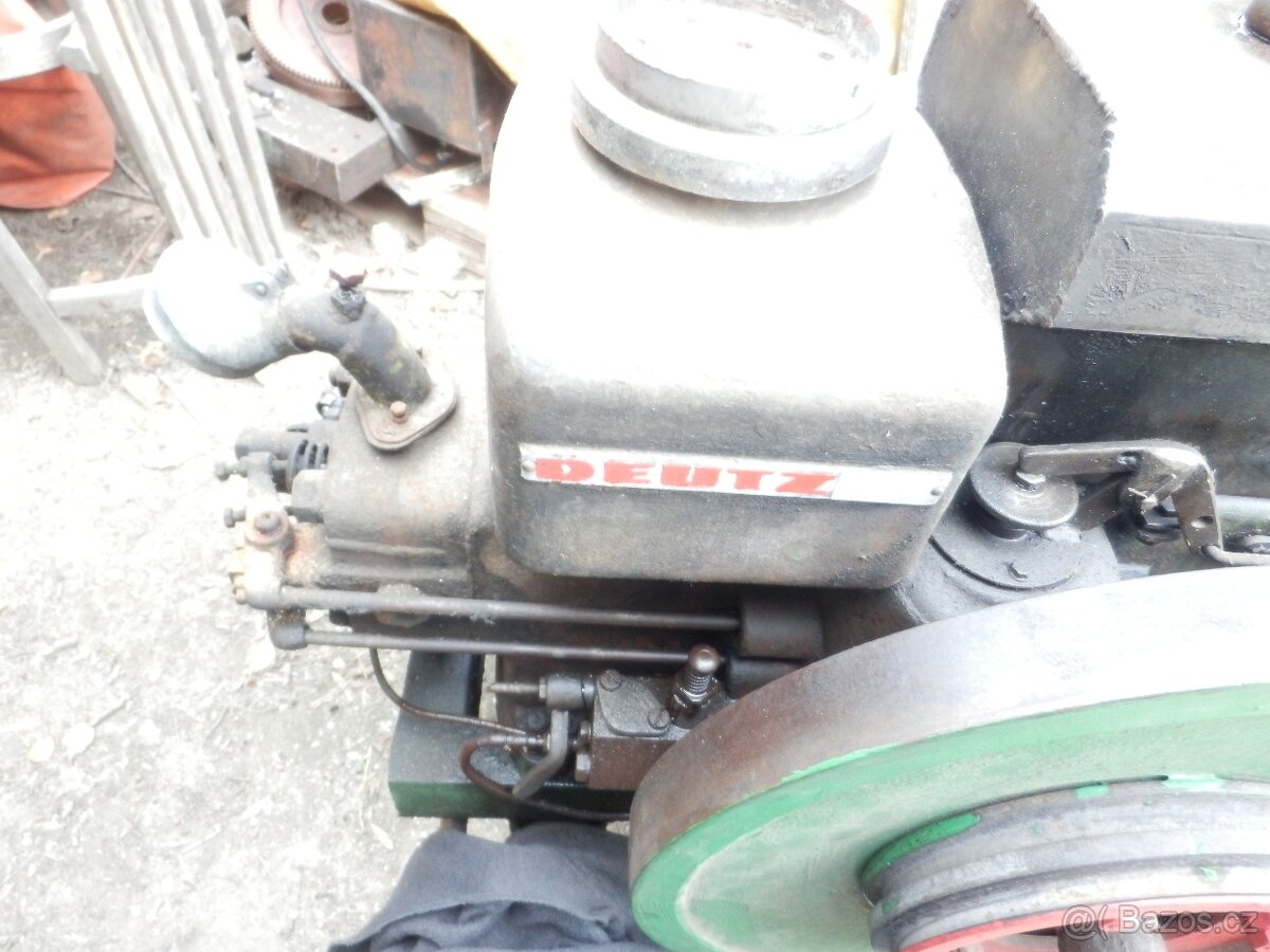stabilní motor Deutz - 4