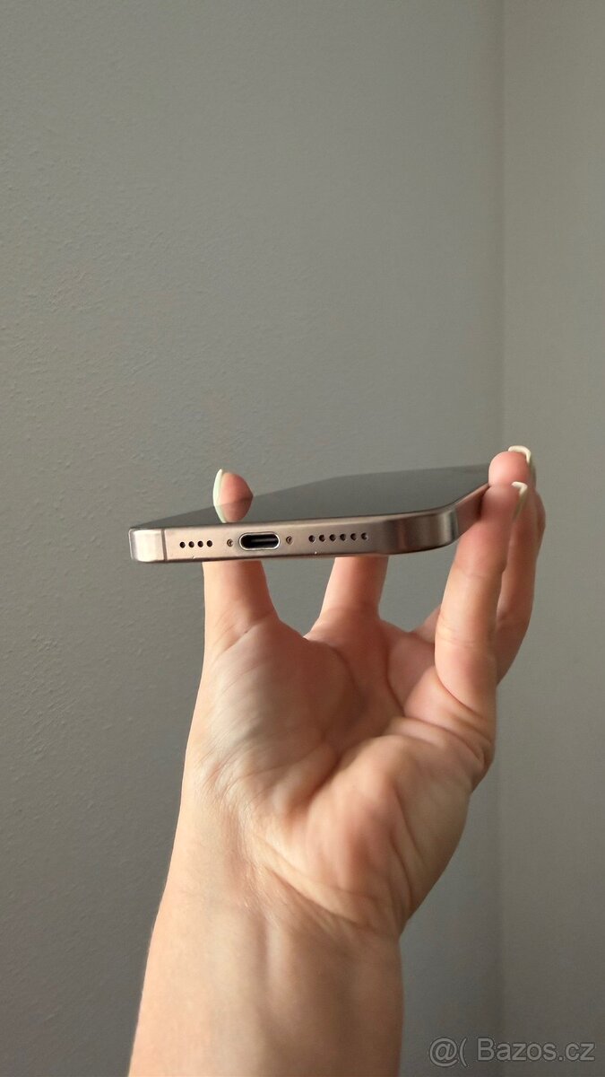 IPhone 16 pro max - 4
