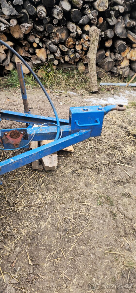 Jednoosý vlek za traktor - 4