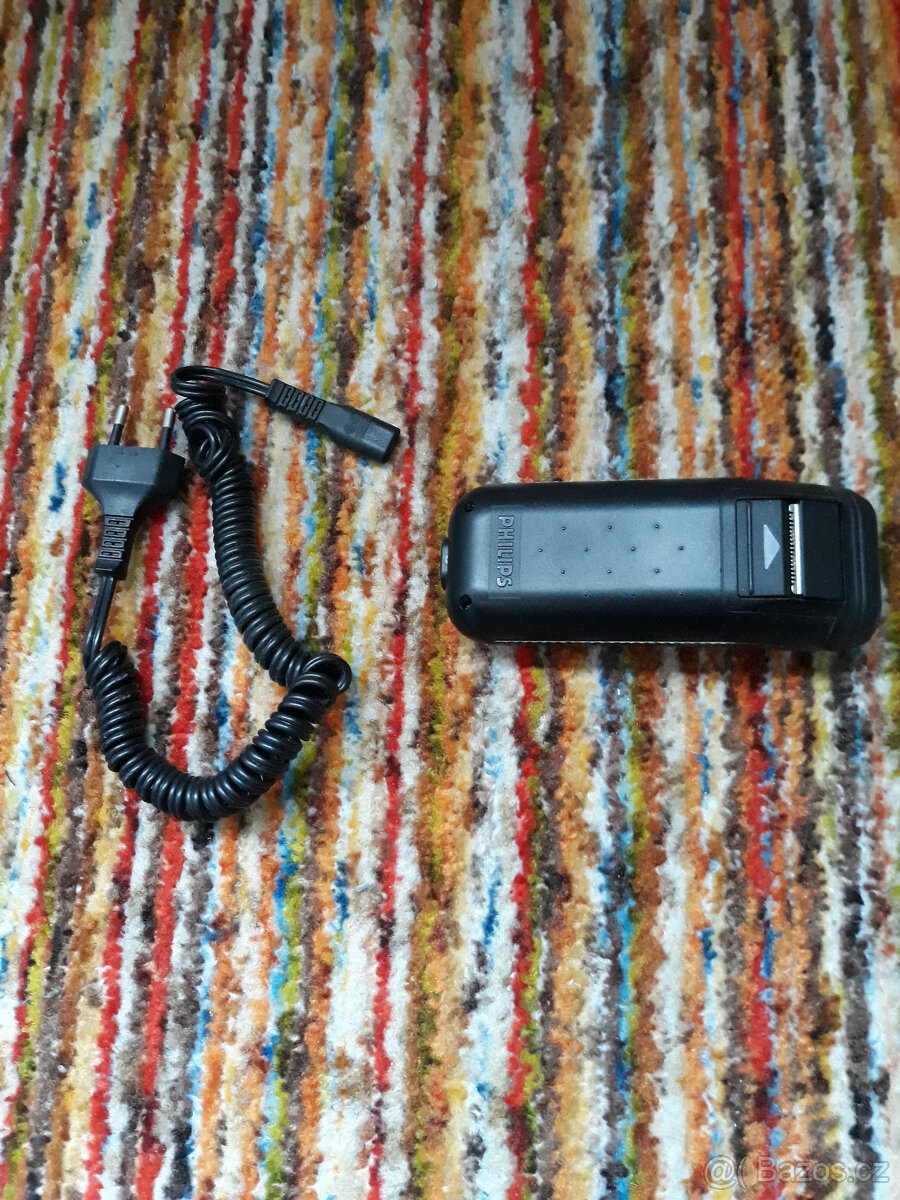 Holící strojek Philips - 4