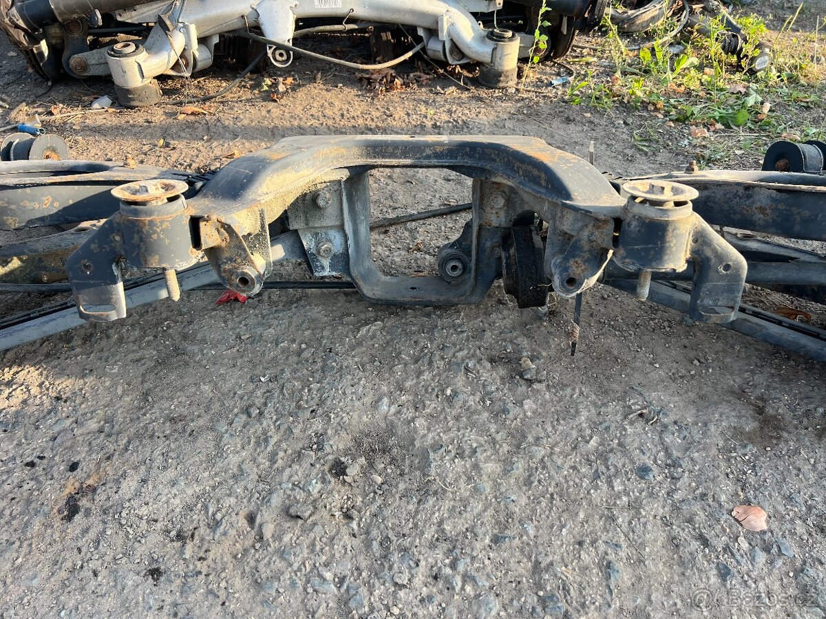 BMW E36 M3 S50B30 Zadní náprava - 4