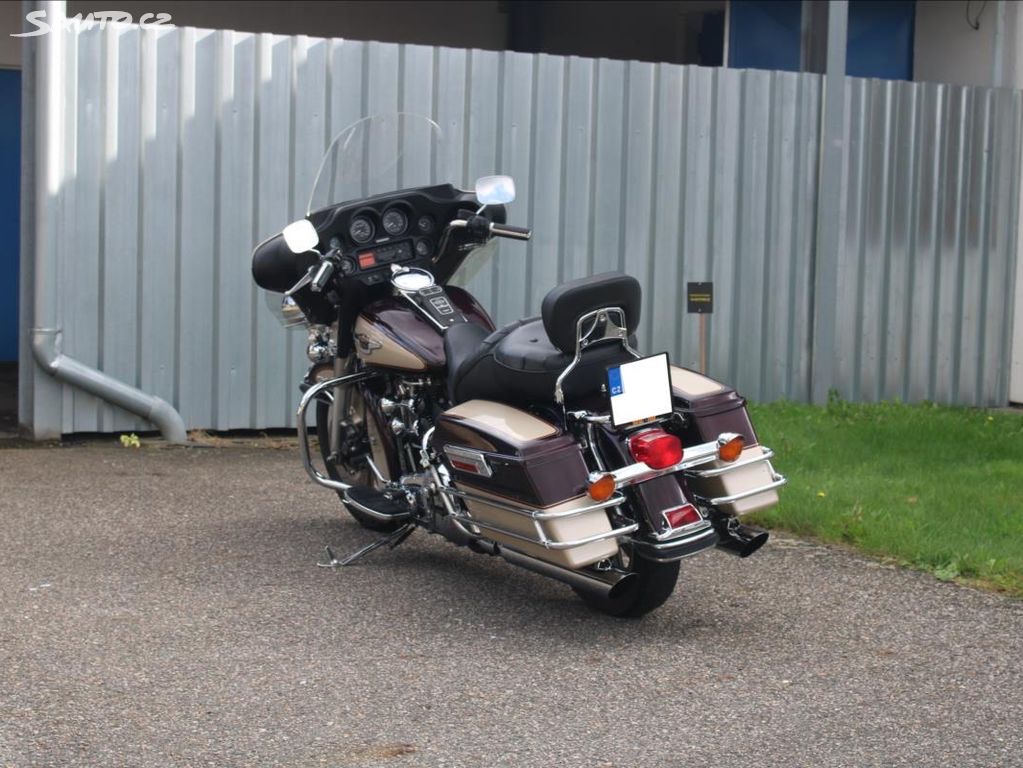 Harley Davidson vyrocni Electra glide 95 - 4