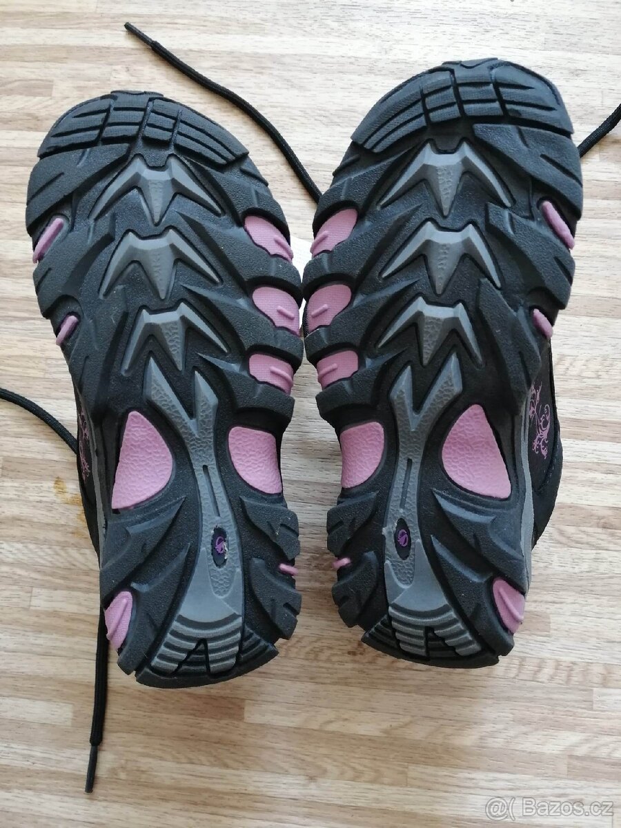 Nové softshellové boty vel. 29 - 4