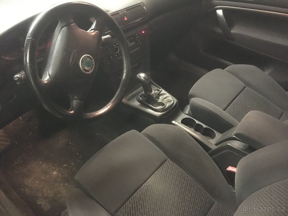 Škoda Superb 1.9 TDi sedan, 96kW - 4