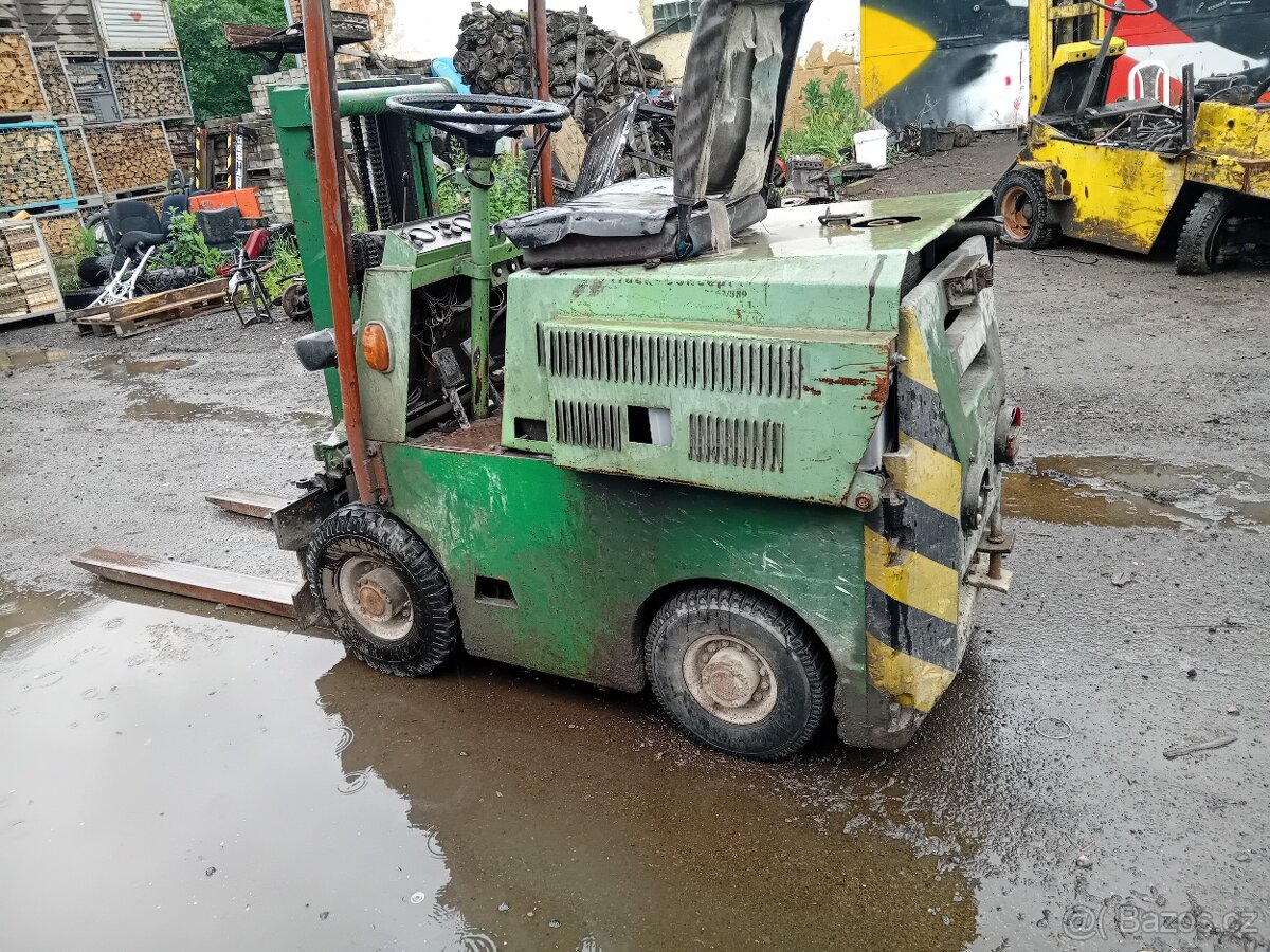 Vysokozdvižný vozík rak nafta - 4