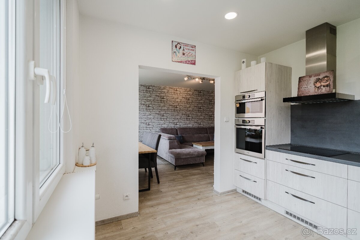 Prodej bytu 4+1 92 m² Novodvorská, Třebíč - 4