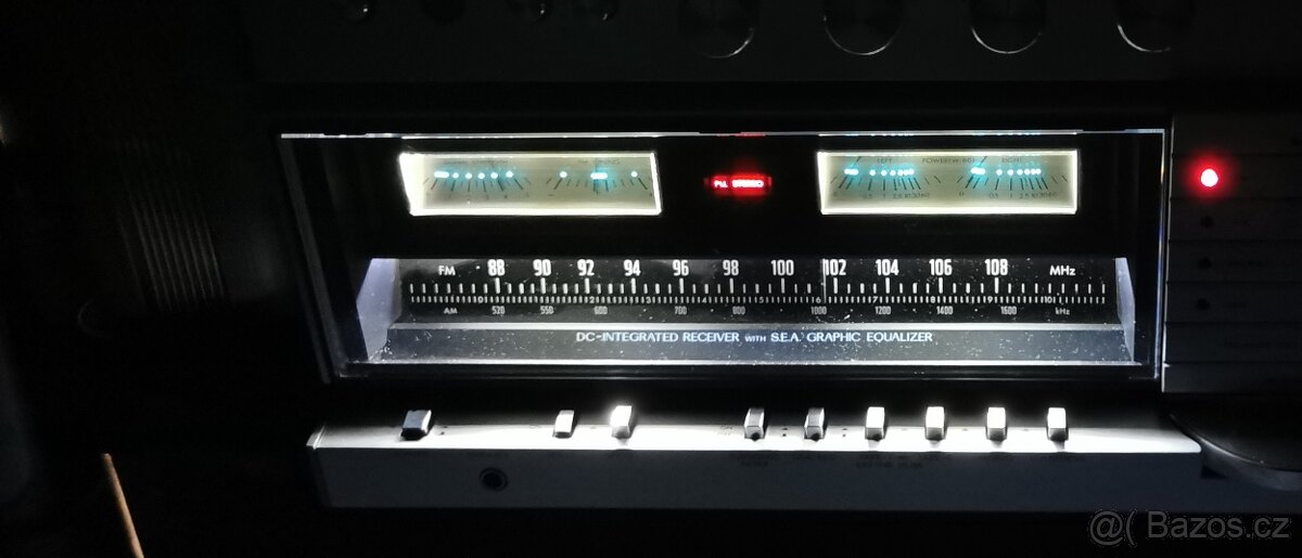 Fisher, JVC - 4