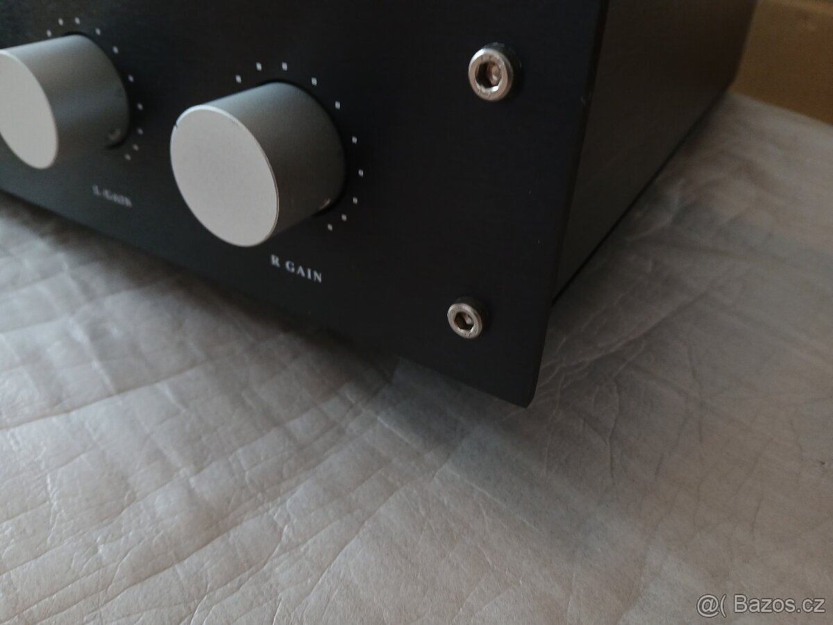 AUDIO EXPERIENCE Balanced A1 - ELEKTRONKOVÝ PŘEDZESILOVAČ - 4