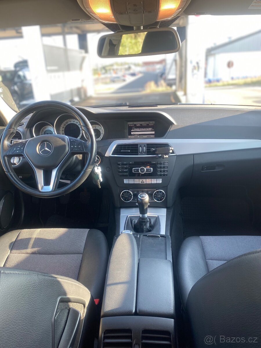 Mercedes benz C 220 CDI w204 - 4