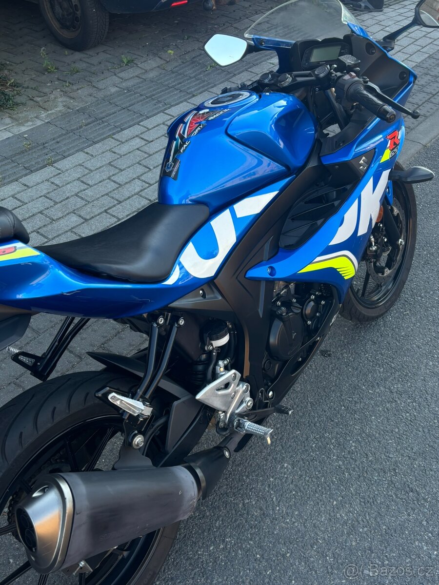 Suzuki GSX-R 125 - 4