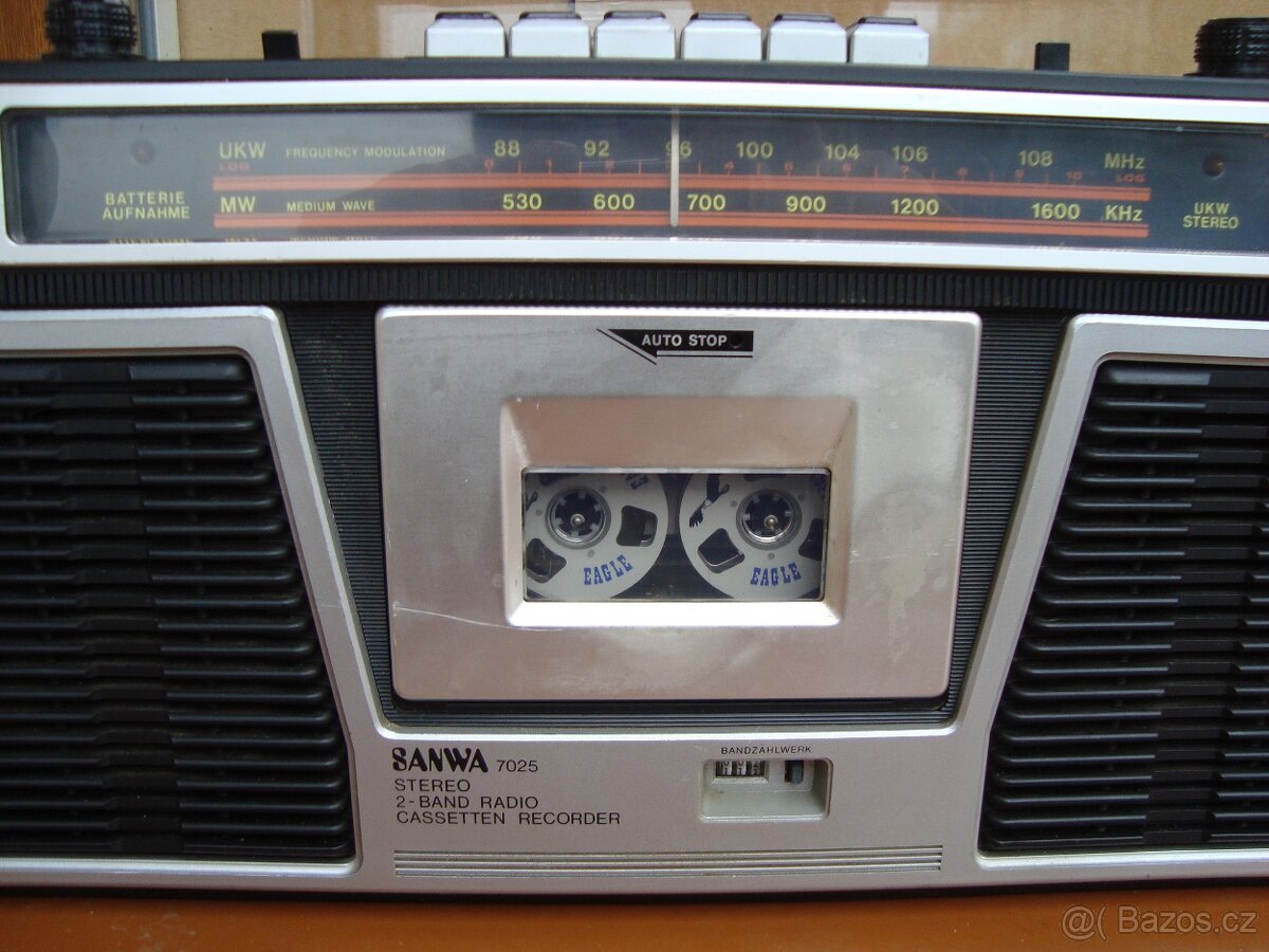 Radiomagnetofon Sanwa - 4
