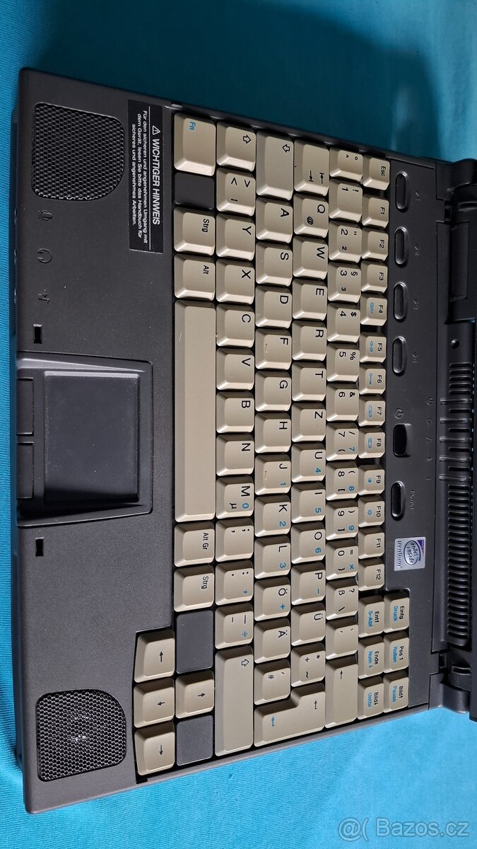 Retro notebook Compaq Armada 4220T - 4