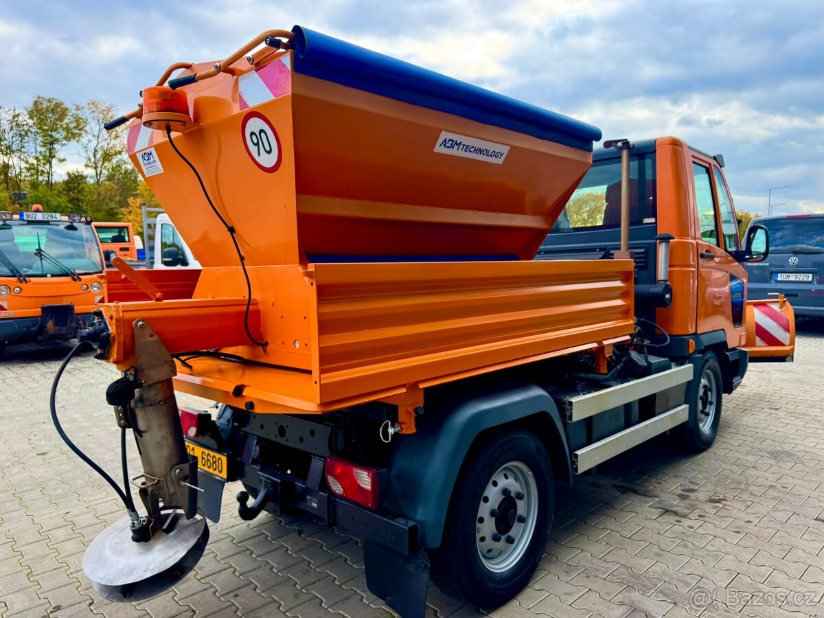 ulticar M27 4x4 do 3.5t r.v. 2018 zimní údržba - 4