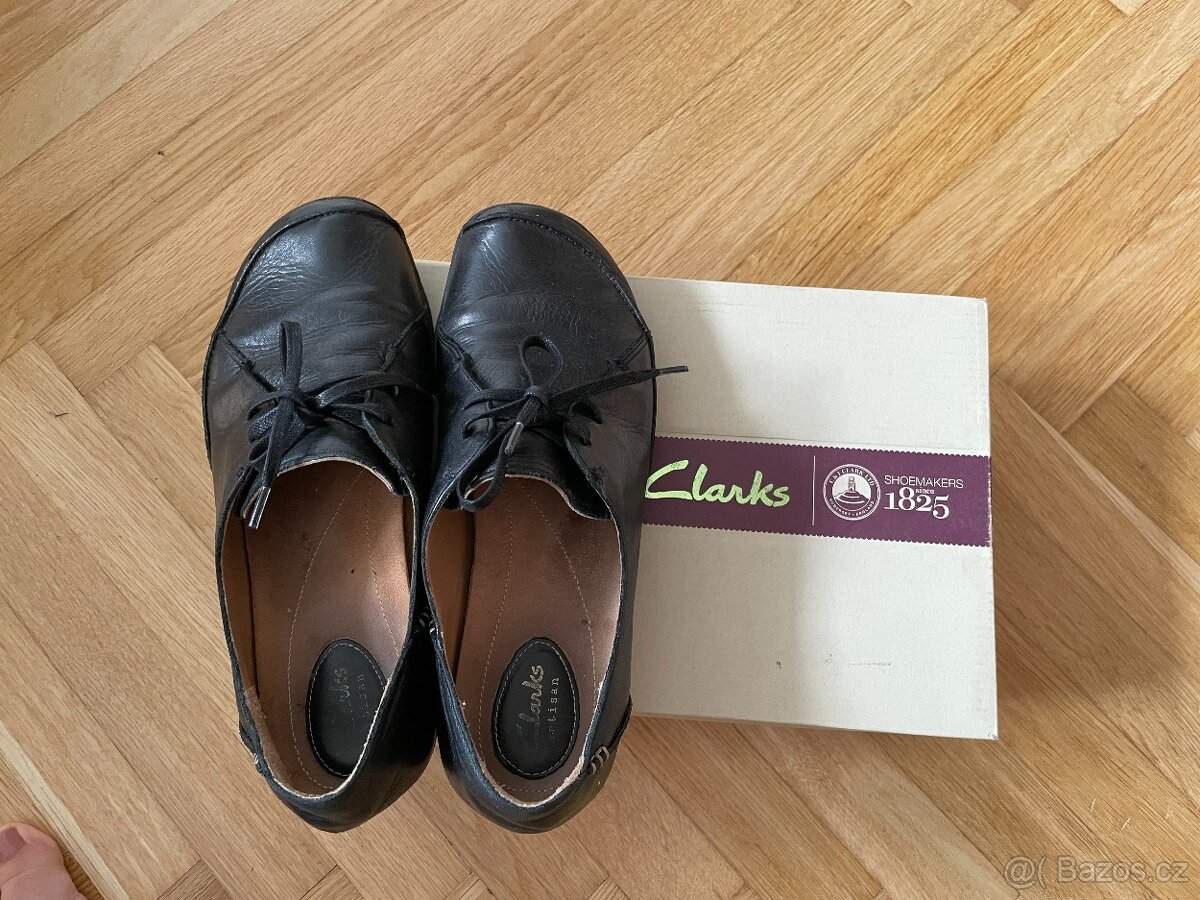 Dámské kožené polobotky Clarks 41 - 4