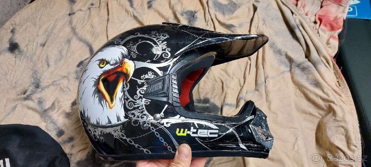 Prodám dětskou moto prilbu W-tec V310 - 4