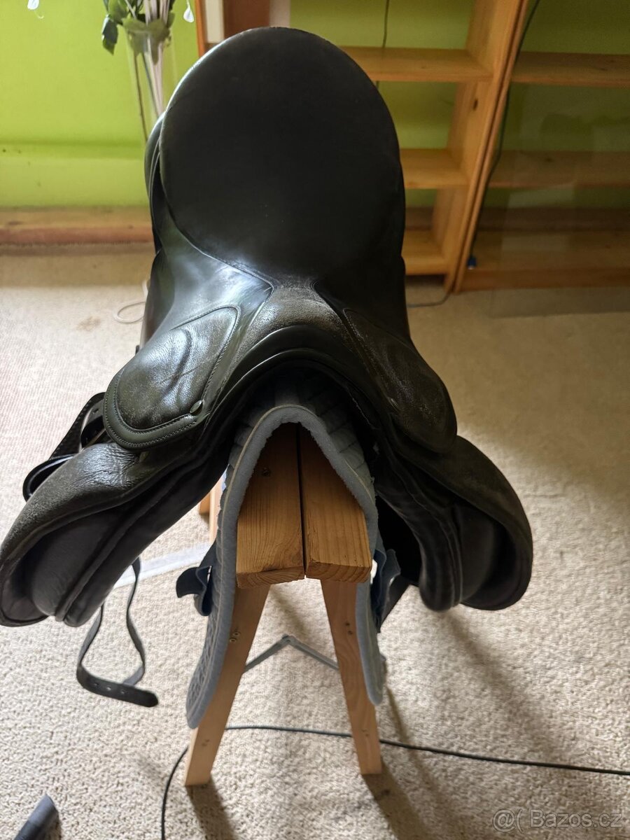 Sedla 1x drezurní,1x všestranné,1x kentaur- velmi levně - 4