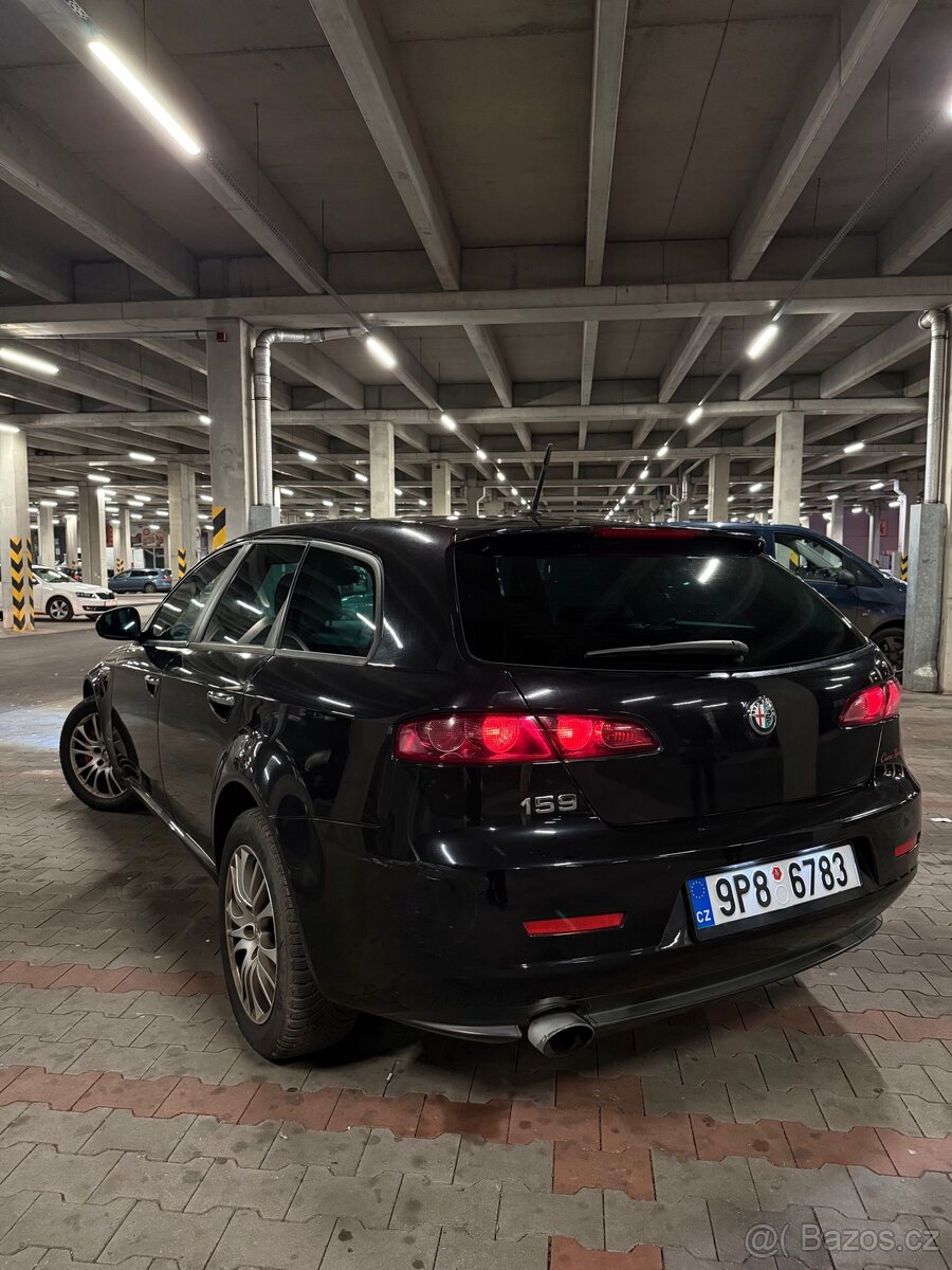 Prodám Alfa Romeo 159 - 4