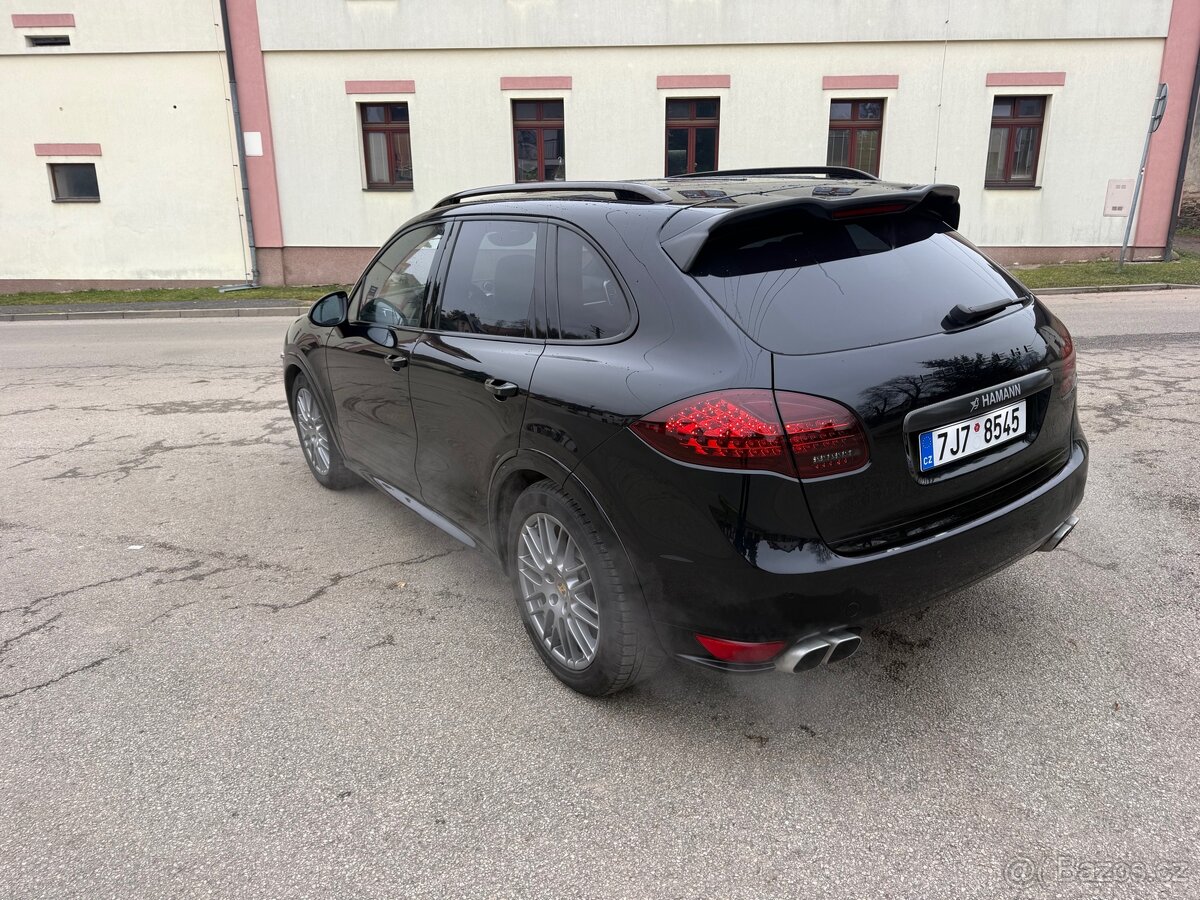 Porsche Cayenne 4.8 V8 - 4