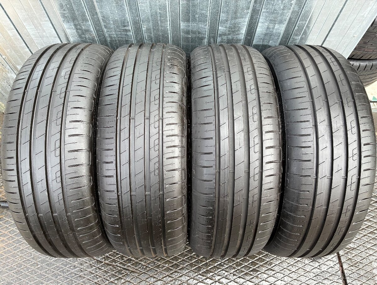 Goodyaer 205/55/17 letní - 4