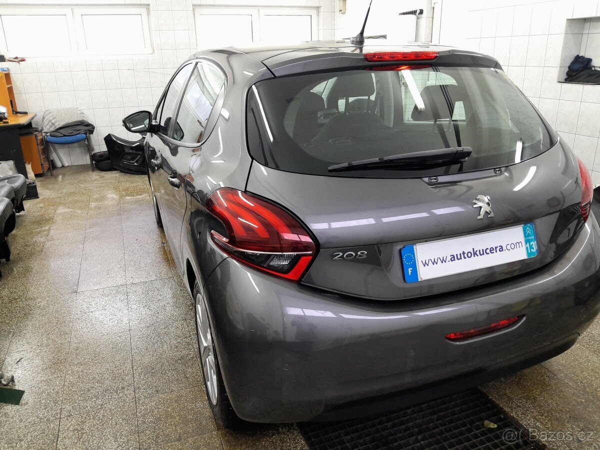 Peugeot 208 1.2 VTI-12V - 4