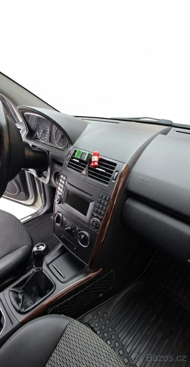 Mercedes Benz A170 Elegance - 4