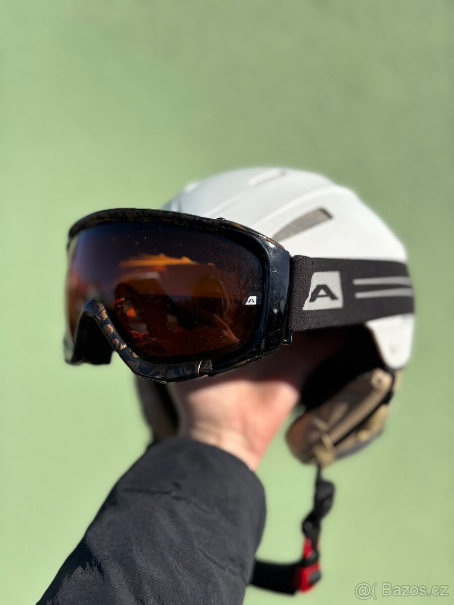 Lyžařská helma ARCORE - 4