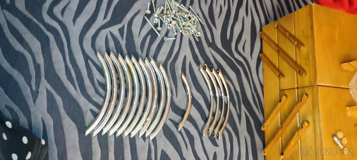 Úchytky nerez různé - 4