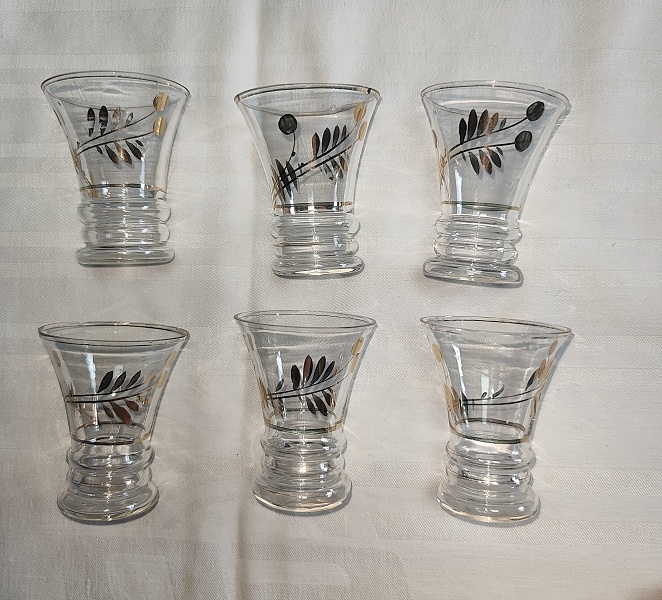 prekrásna karafa +6 pohárov - 4