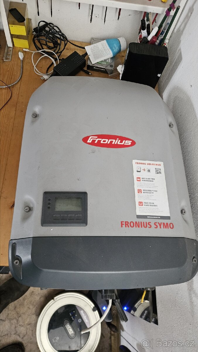 Fotovoltaika - 14panelu 220w + střídač fronius - 4