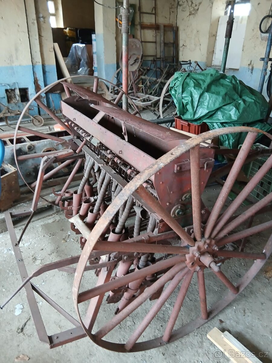 Secí stroj - 4