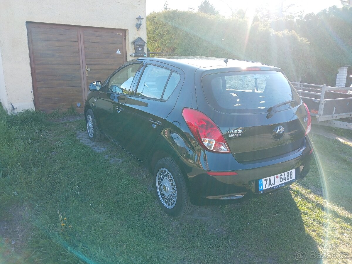 hyudai i20 - 4