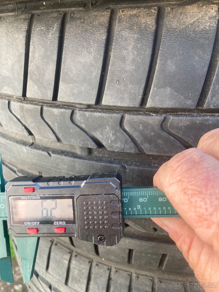 215/40r17 - 4