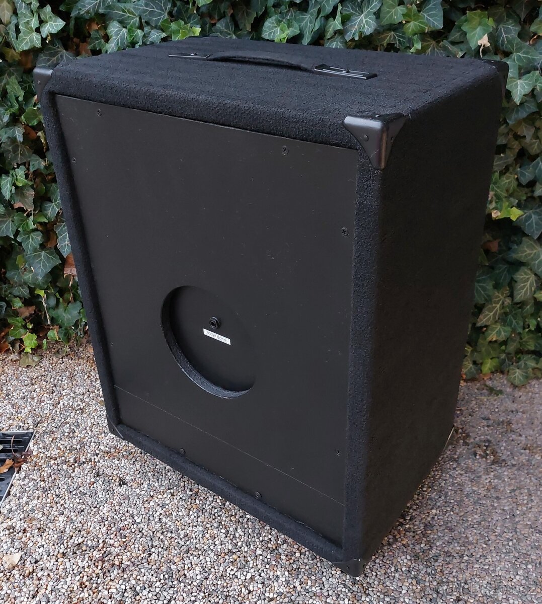 Baskytarový box 15" Eminence Beta 15A - 4