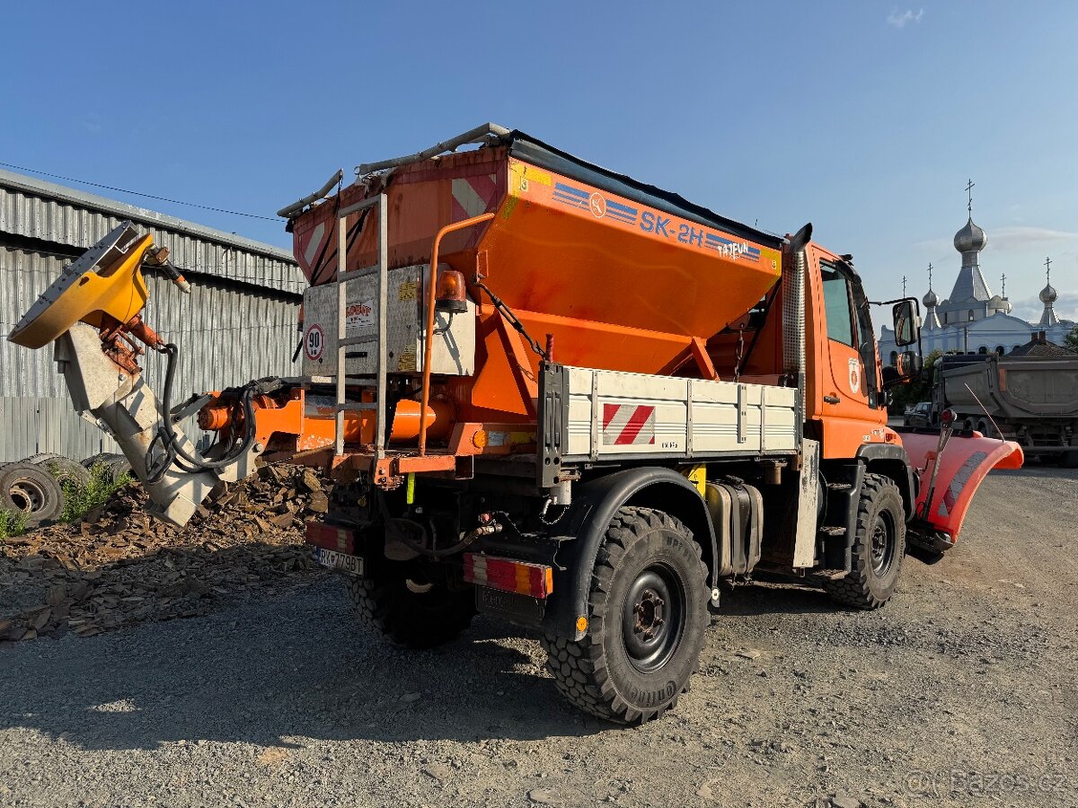UNIMOG U300 sklapač 4x4 + zimná výbava