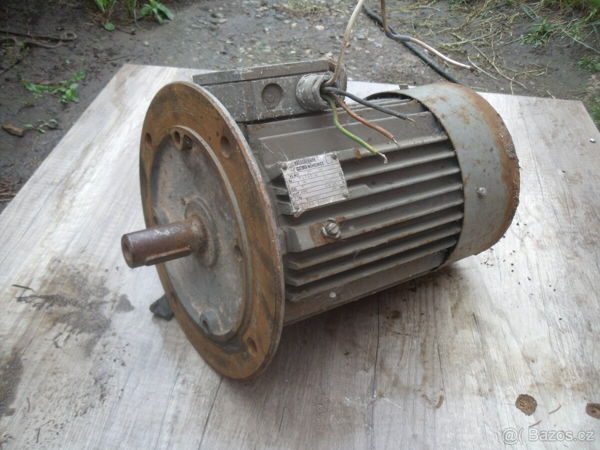 Univerzální sklíčidlo 250mm. Elektromotor - 4