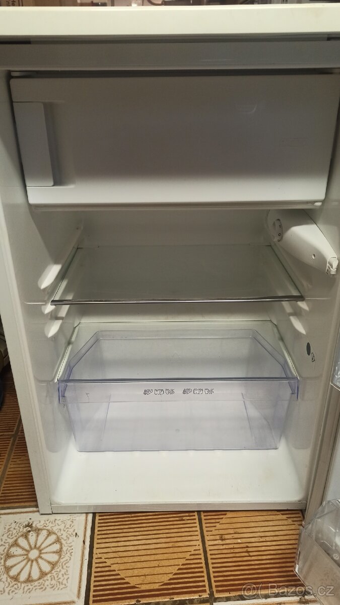 Lednice Electrolux s vnitřním mrazákem - 4