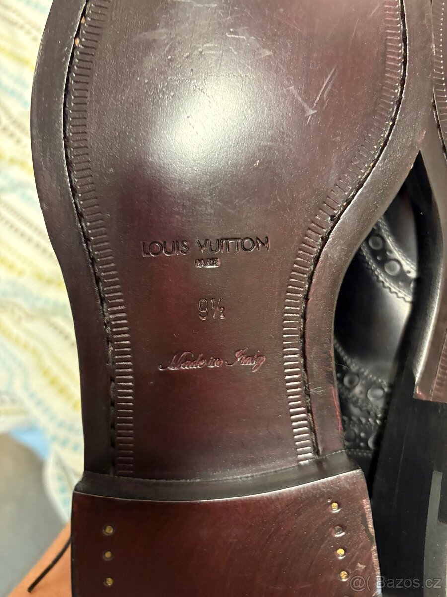 Pánské černé společenské boty značky Louis Vuitton - 4