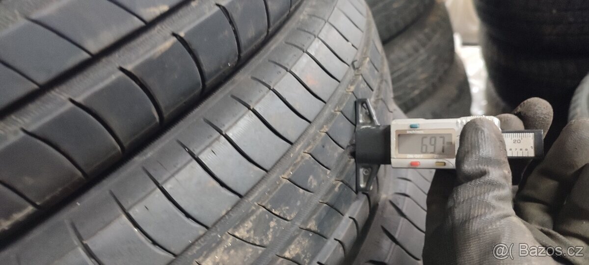 175/65 R17 87H Michelin - 4